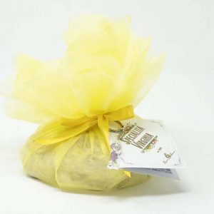 Colomba glassata alle nocciole – Virginia